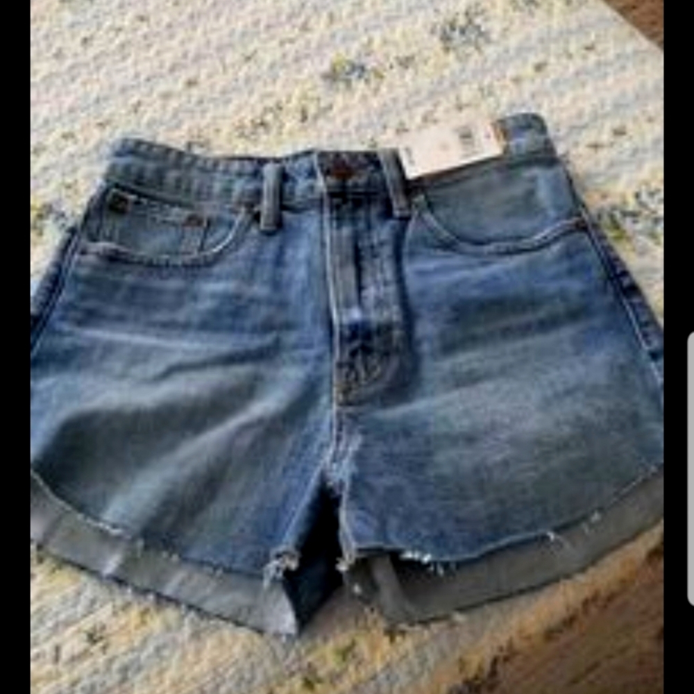 Lucky Brand shorts NWT